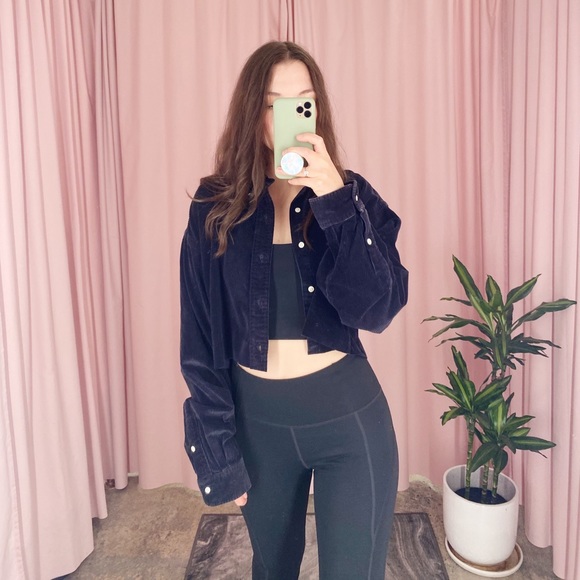 🏷SOLD🏷Vintage Corduroy Cropped Shirt Jacket - Picture 8 of 15